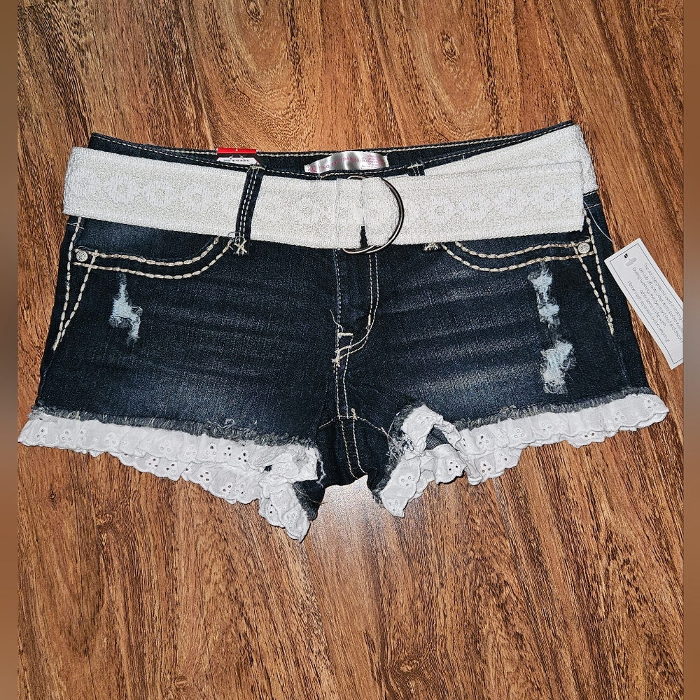 NB shorts with white lace